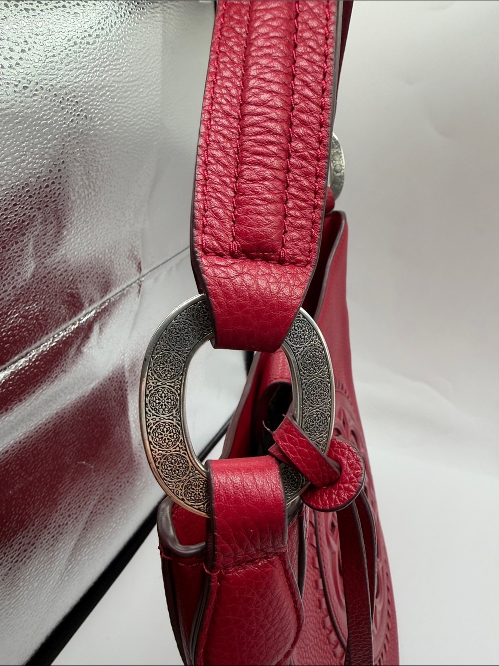 Retired Brighton Ferrara Medallion Adeline Red Shoulder Bag - Picture 10 of 16